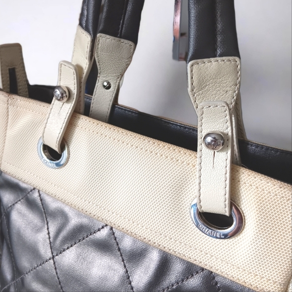 Authentic ✨️ CHANEL Leather Biarritz Paris Tote Bag Metallic Gray - Picture 11 of 16